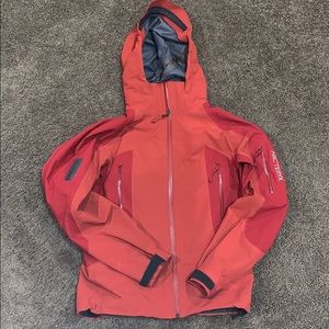 Arc’teryx Beta AR